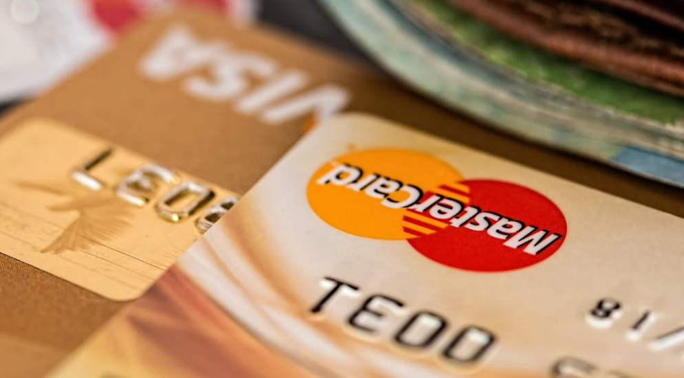 Cashing Out Small Payments in Korea Visa vs. Mastercard Comparison